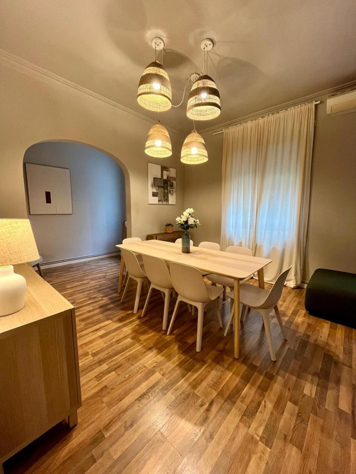 Sagrada Familia Secret Apartment Барселона Екстериор снимка