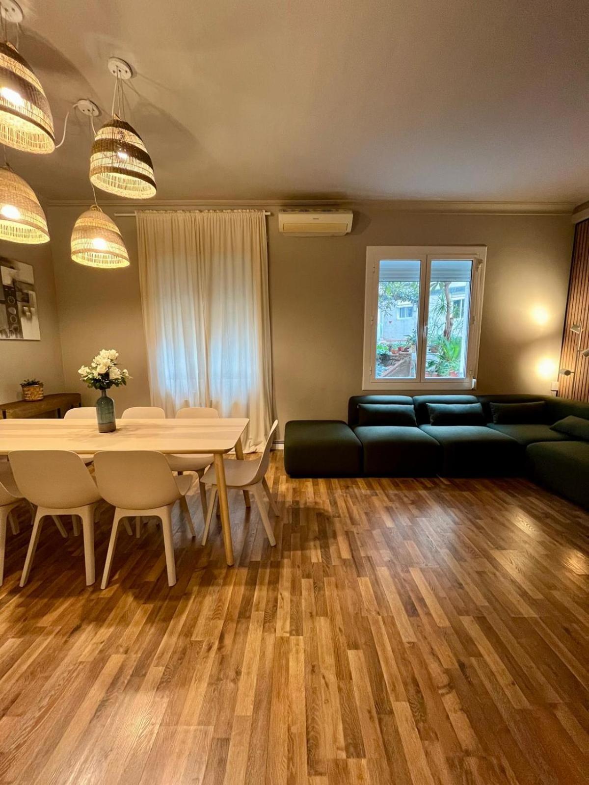 Sagrada Familia Secret Apartment Барселона Екстериор снимка
