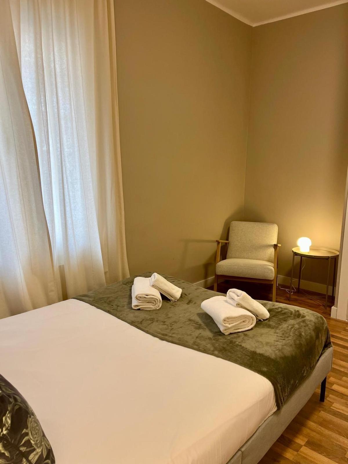 Sagrada Familia Secret Apartment Барселона Екстериор снимка
